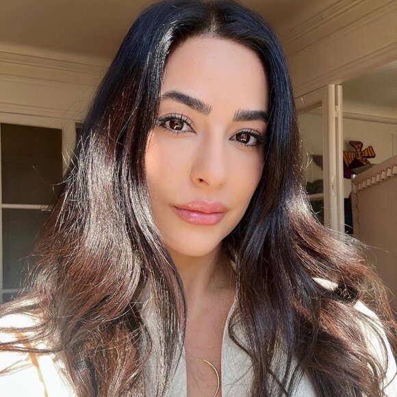 Meet your Posher, V - Picture 3 of 3